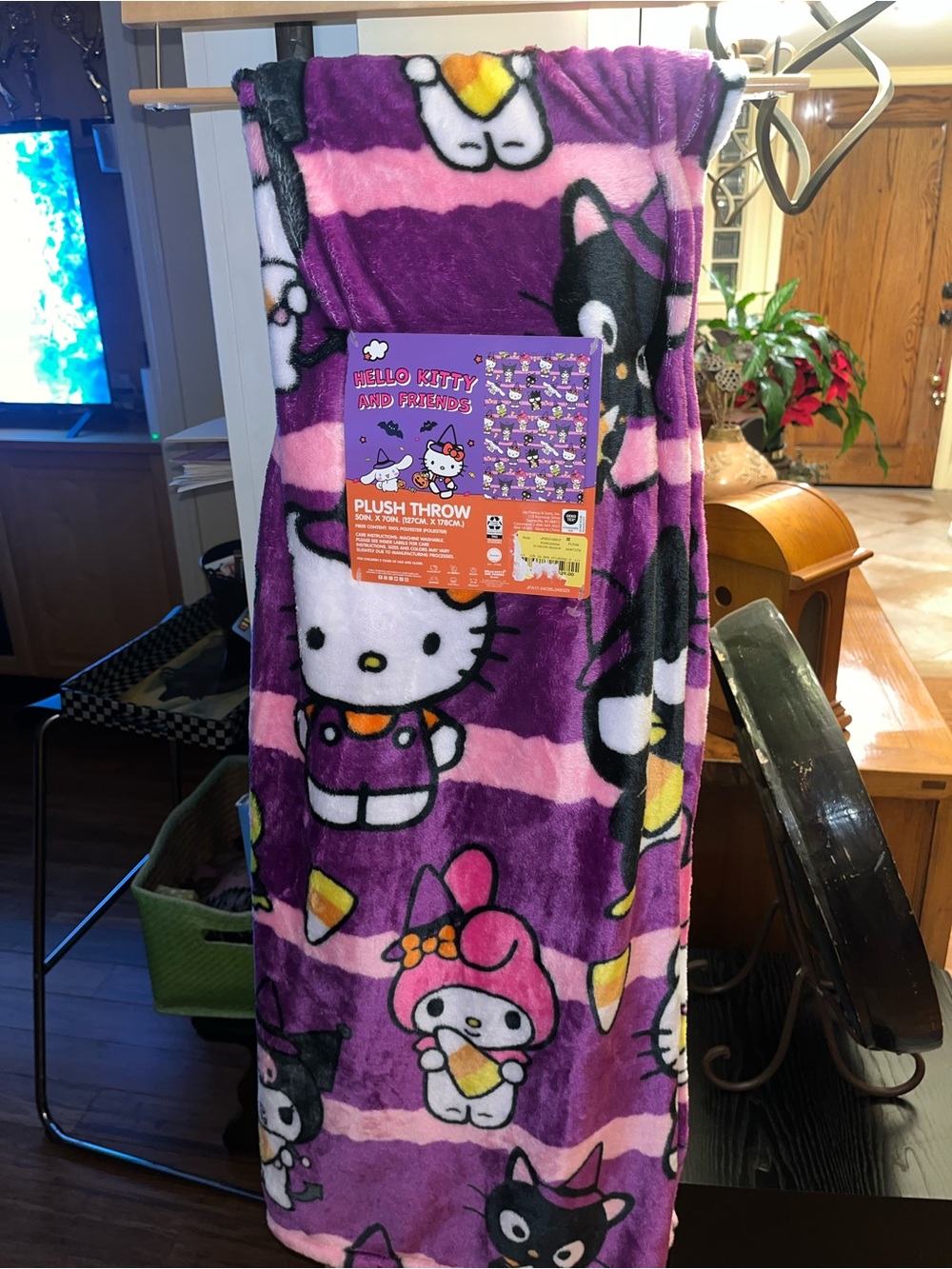 Hello Kitty Purple Halloween Corn Candy Plush Throw Blanket NEW NWT